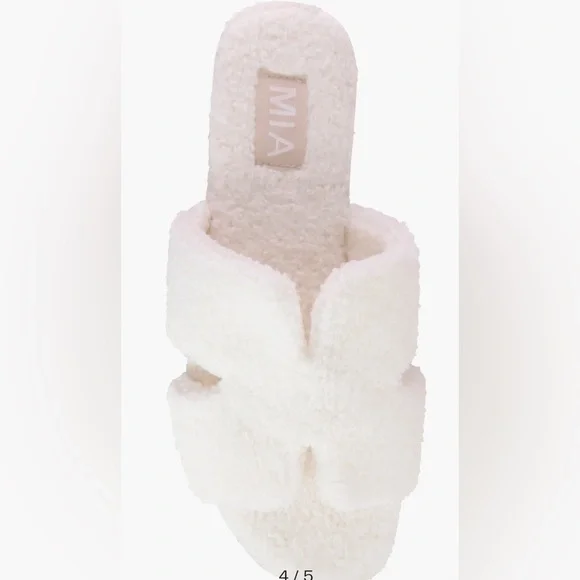 MIA Cosette Faux Shearling Sandal. Ladies Size 8 - Picture 4 of 11